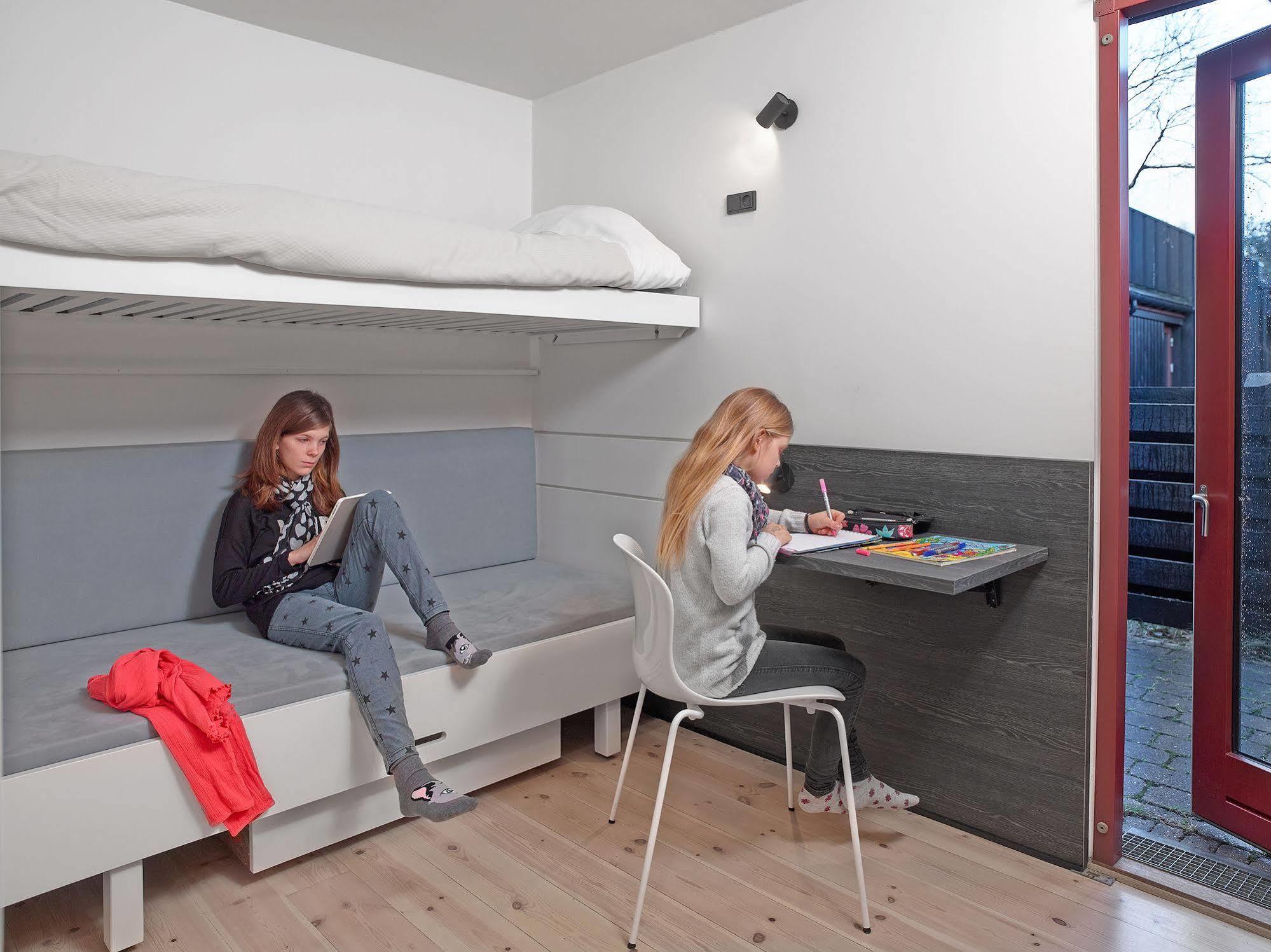 Dronningens Ferieby Hotel เกรนู ภายนอก รูปภาพ